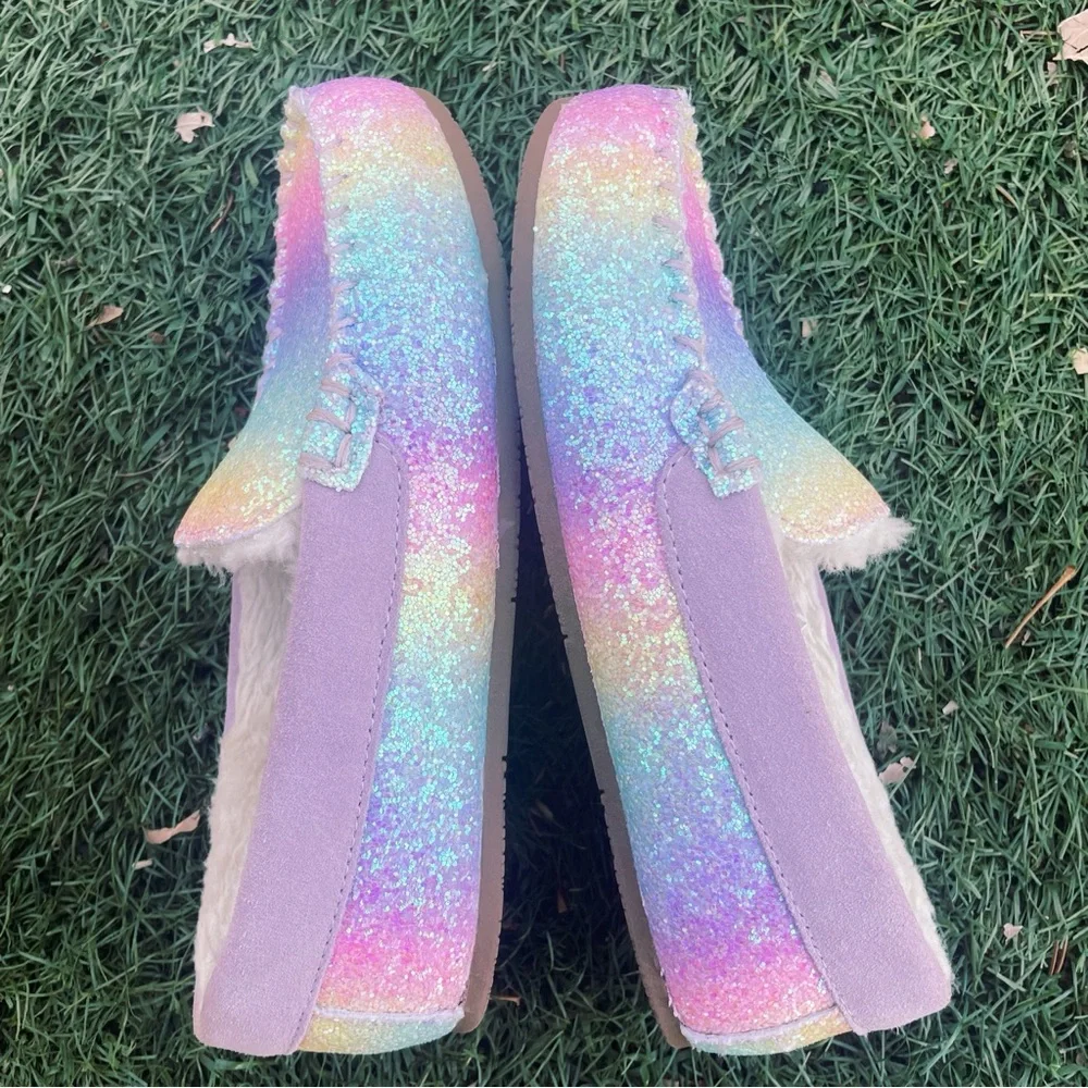 Rainbow Glitter Lands’ End Youth/Adolescent Moccasin Slippers Size 3